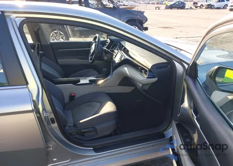 2020 Toyota Camry Le from USA, damaged, VIN 4T1C11AK8LU994258